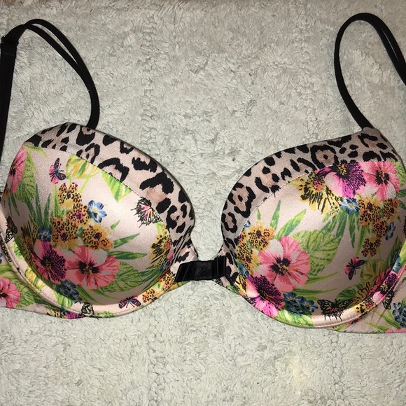 Victoria's Secret Other - 🌸🐆 Victoria’s Secret Very Sexy push up bra